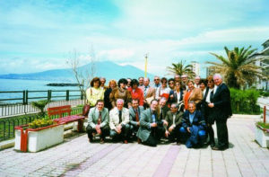1995-96: Rotariani del Club gemello di Melfi a Castellammare con il Presidente Antonio Vozza