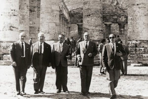 1958-59: Rotariani in visita a Segesta